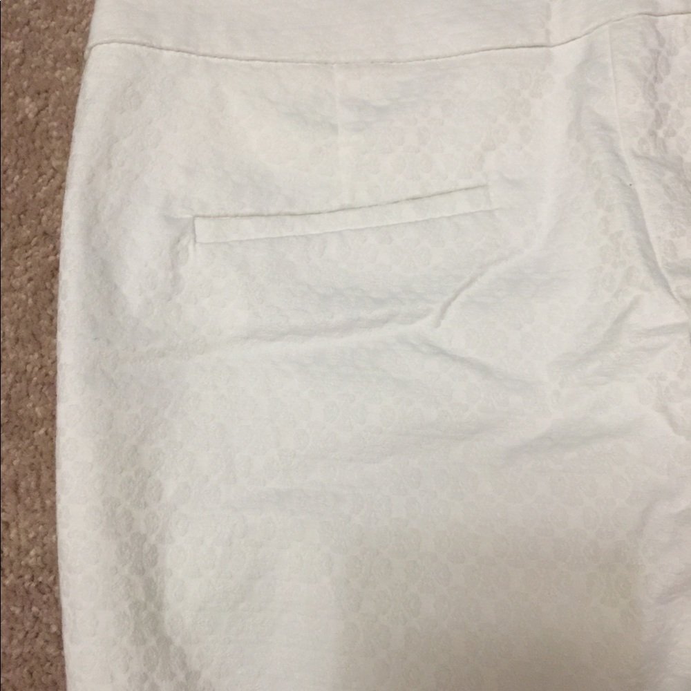 White pants - Picture 4 of 4
